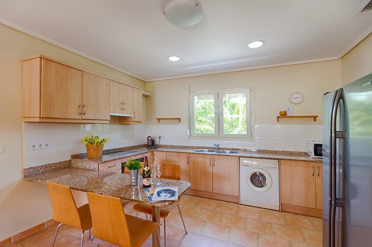 Villas Guzman - Bernia Calp Dış mekan fotoğraf