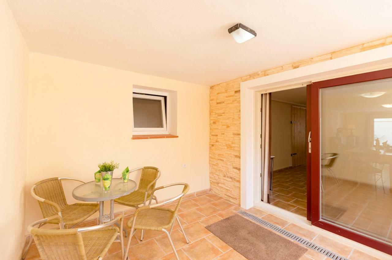 Villas Guzman - Bernia Calp Dış mekan fotoğraf